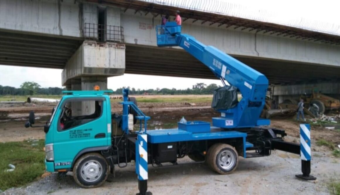 Skylift 20m atau 22m