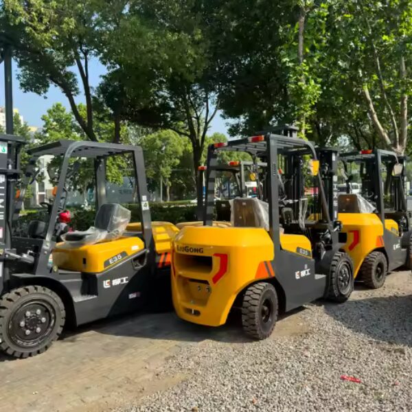 Rental Forklift Baterai 3 Ton