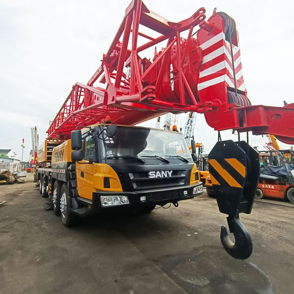 Rental Mobile Crane 100 Ton