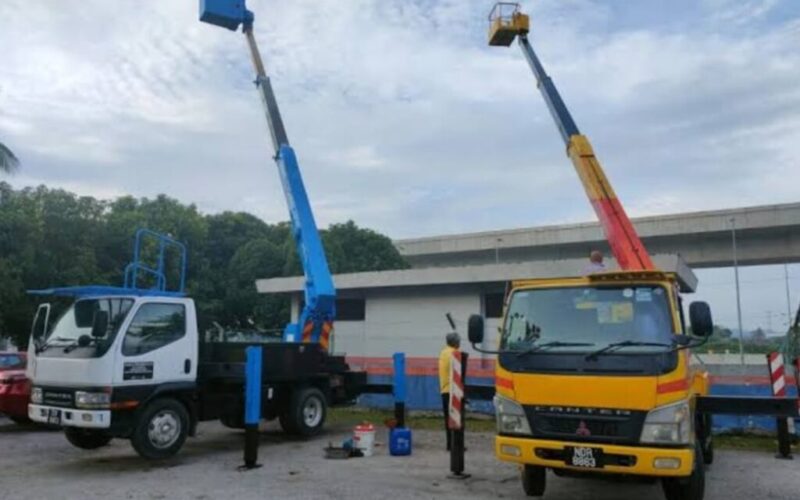 Cari Skylift 20 Meter
