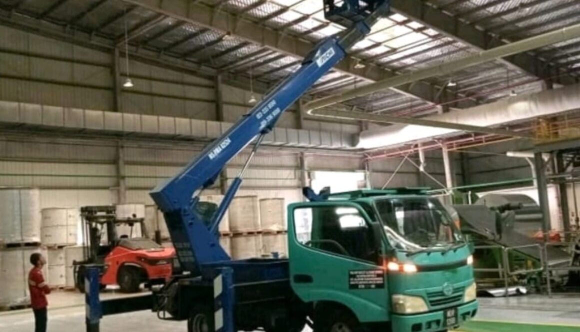 Sewa Skylift 20/22 Meter