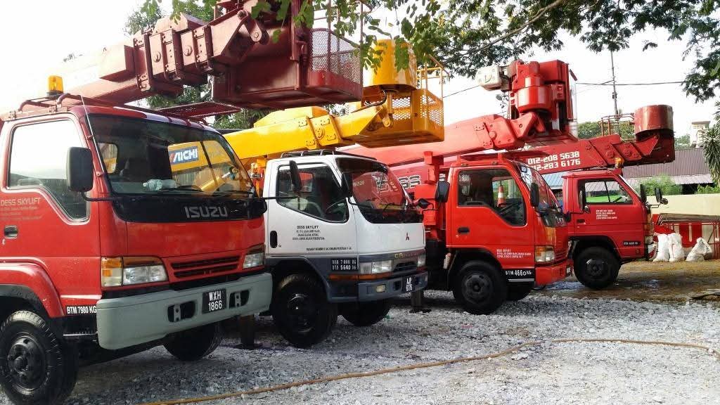 Skylift Solusi Cepat Pemasangan PJU